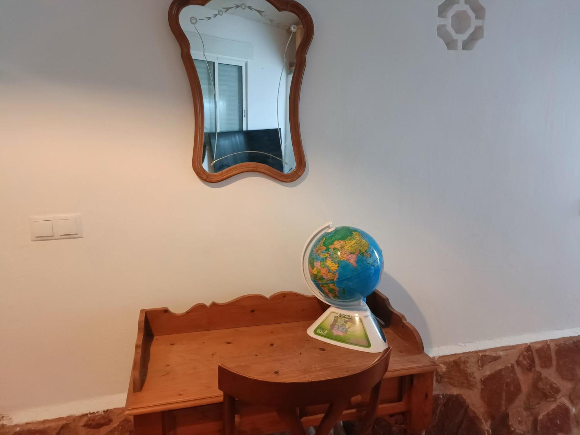 Bedroom With Private Bathroom And Two-Bedroom Family Suite In Quiet Forest Country House 80M2 Large Swimming Pool Music Town Lliria The Garden And Swimmingpool And Garden Are Shared Номер фото